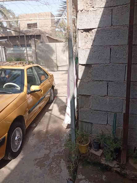 السلام عليكم اخوان
بيجو بارص 2010 سياره نضيفه وخير من الله مكينتهه حلوه وناعمه مصبوغه عام للجماليه السعر 33 وبيها مجال للشراي المكان بغداد الرشديه  *********** ملاحضه اني مكلف بالنشر لحد يراسلني
