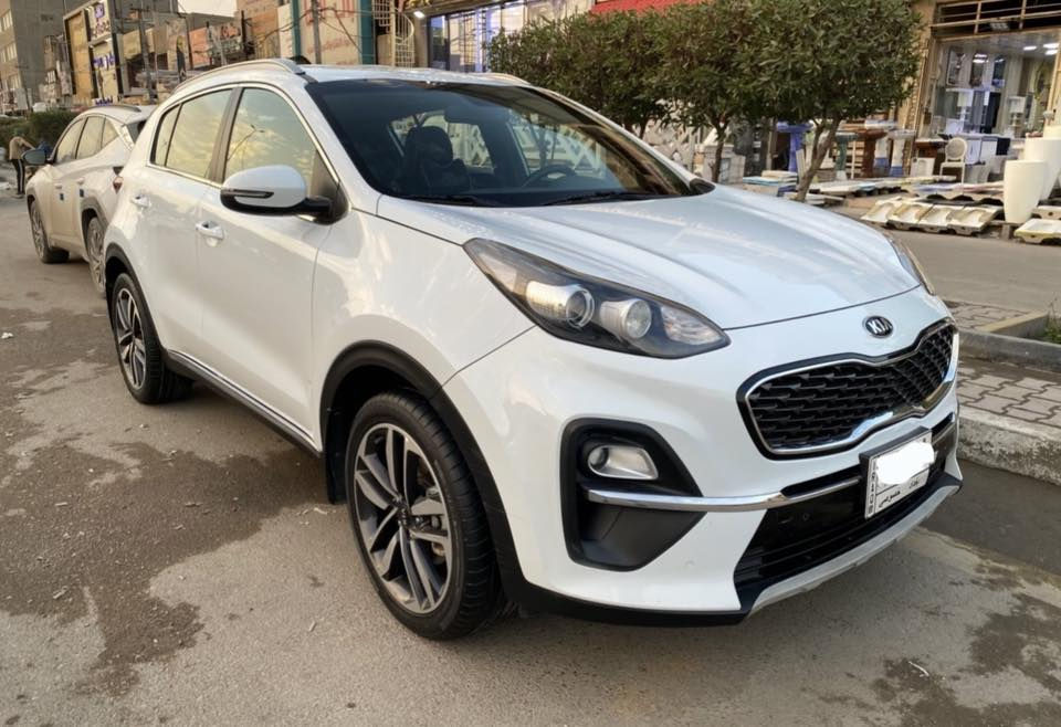 سبورتج خليجي موديل 2021 كفاله عامه من الصبغ والبارد
محرك 2000 دوش  

ماشيه 108

تبريد قطعتين 

بصمة  تشغيل 

تشغيل عن بعد 

كشنات 2 كهرباء

3 وضعيات قيادة 

مري شفط 

حساسات اماميه خلفية 

السياره بائسمي صار 3 سنوات عندي السعر208 وبيهه مجال بسيط  مكان السياره البلديات او بسماية للستفسار ***********
