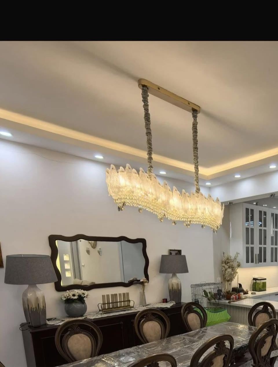 ثلاجه 600 الف
ميز بوفيا+ مرايا 400 الف
مكتب 300 الف
غساله مواعين 300 الف
غساله ملابس 400 الف
جربايه + درسنك روم وميز مليون ونص
***********
