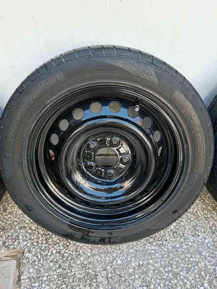 تخم ويل حديد مصبوغ حراري ابو الشذره حجم 16 مع اطارات صار شهر من شديتهن مكاني الرميثه السعر 250
الشراي يتصل ***********
