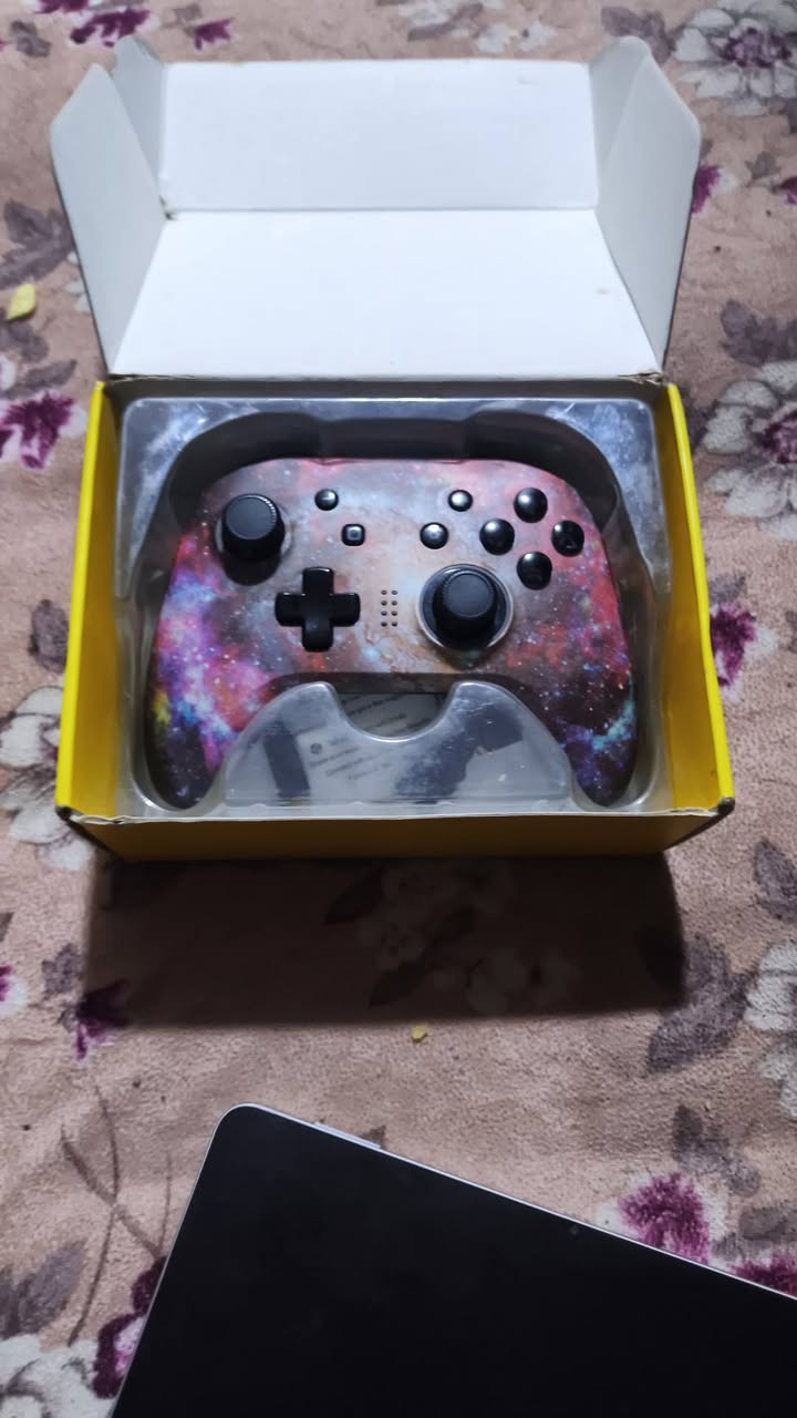 ايباد ريد ماجك استرا كامل ملحقات مستخدم 3ايام 
معا جويستك جهاز بعد جديد سعر 875  مكان كركوك ***********
