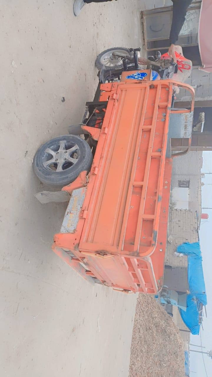 سلام عليكم ستوته للبيع مديل 16لون حمر مكان ديره *********** تصال
