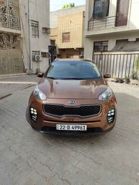 كيا سبورتج خليجي مكفولة عده شبر بارد بين الباب او الجاملغ على كد شبر  ...