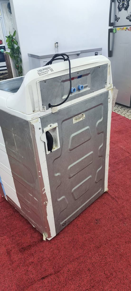 مرحبا .غسالة امريكي  نظيفة 😎جداا وتملك عقل جبار ومعتمدة من ناحية غسل الملابس وتجفيف وتنشيف وشرط بية ضرب بخار  وبية أيضا وضعيات غسل ملابس اطفال أو كبار صغار وهواي ميزات تتعرف علية بالغسل

 ⚫.وسعر جدا مناسب +بيه ضمان من 10سنوات  من الشركة نفسها تخيلل🤭.الموقع رابرين..صراحة عدنة تصفية البيت راجعين بغداد


**إذا كنت صاحب هذا الإعلان وتريد حذفه لأي سبب، رجاءا أرسل رسالة إلى الدعم الفني**