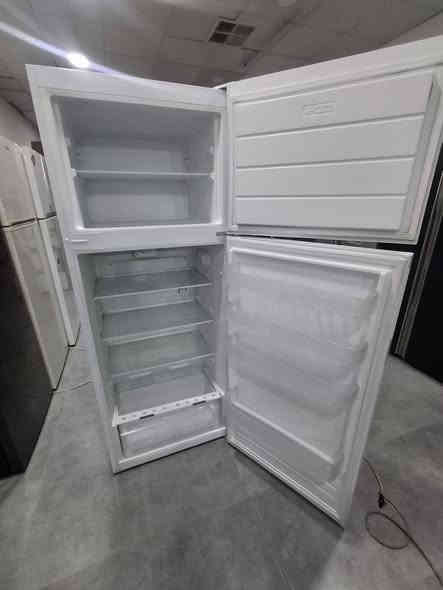السلام عليكم ثلاجه سونك ٢٠قدم تجميد فول نظافه واصل للمنزل داخل أربيل مع ضمان اسبوع رقم تواصل وتساب ***********
