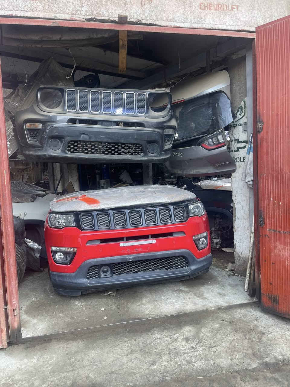 جميع اغراض جيب ودوج اي استفسار اتصال ع رقم الموبايل فقط *********** واتساب ويوجد خدمه توصيل لجميع محافظات 🚖
