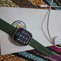 ساعه بمعنا الكلمه جديده نضلفه ١٠٠ ساعه ابل الترا 2  بطاريه 99 سعر ٦٥٠ ...