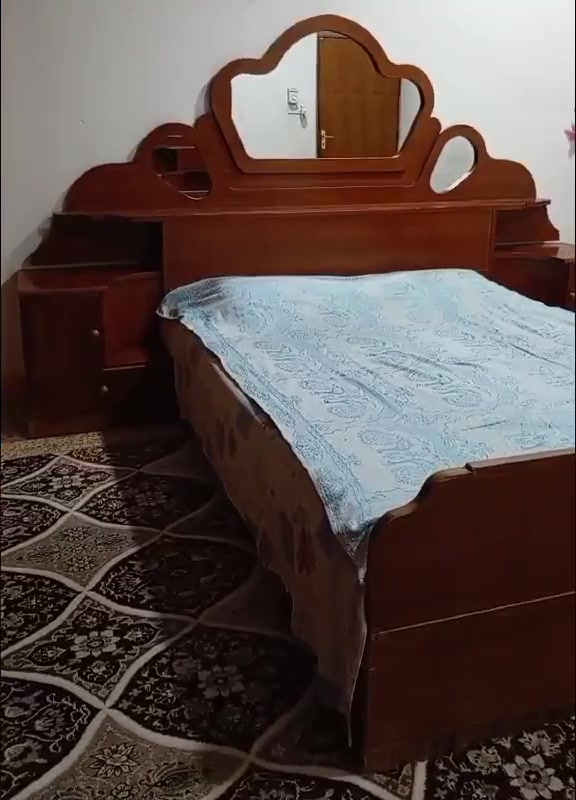 للبيع الاستفسار عالرقم ***********
