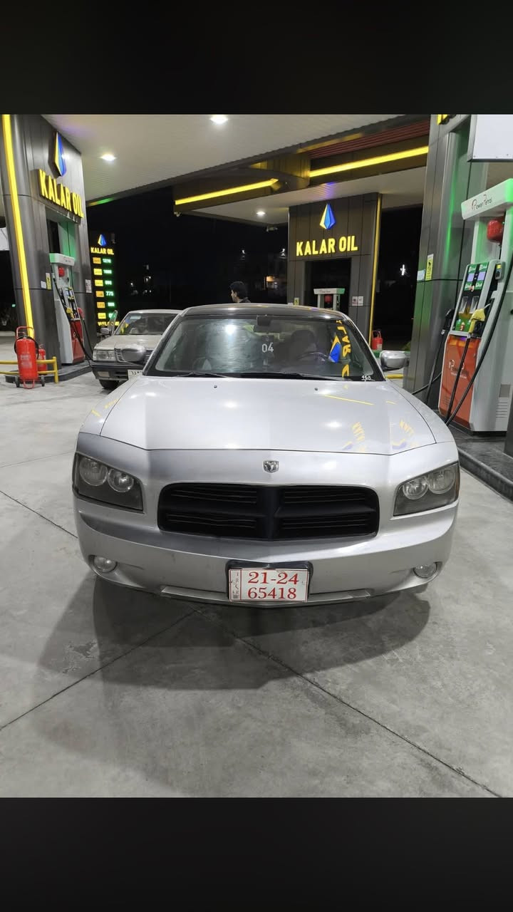 فرۆشتنی خێرا💥 دۆج چارجەر ٢٠٠٨
سەیارەکە بڕاوەی سنوقە وە لەگەهەمووی گرنگ تر محەوەر نیە سەیارەکە پێشو پشتی کەپسە 
مواسەفاتی (sxt) v6 3.5l لەقووەتی خۆی بێزارە 
کامل مەسرەف کراوە بەس بەنزینی تێکەو پێی لێبنێ 
بێ عەیبو عارو تەقەو ڕەقەی بەشەرت بێچاڵوو شوخت 
سەوتی سالۆنسای بیلادی سپۆرتە و دەنگێکی خۆشی لەسەرە سعر٣٩گەلا admin♥️.


**إذا كنت صاحب هذا الإعلان وتريد حذفه لأي سبب، رجاءا أرسل رسالة إلى الدعم الفني**