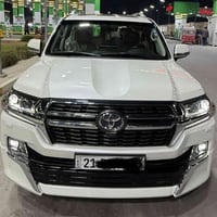 لاندكروز • ٢٠٢١ • ڤ6