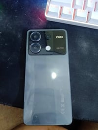 بوكو فايف جي ذاكره 256  مبدل شاشه اصليه   السعر 200 مكان بغداد  077575...