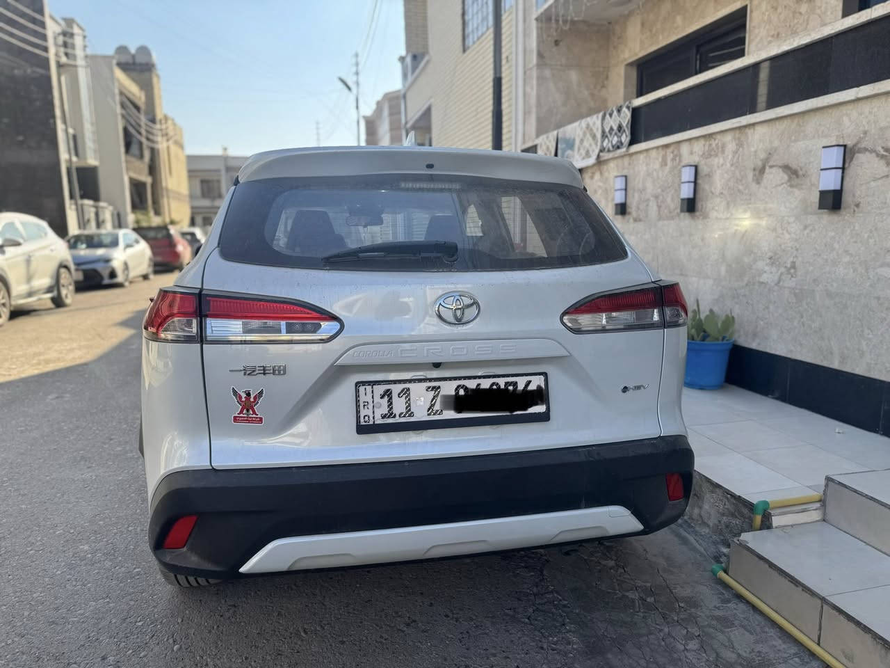 السلام عليكم / للبيع فقط
تيوتا كروس موديل 2025 كفاله عامه زيرو السياره ع وضعيه الشركه 
ماشيه  الفين 
مكان السيارة بغداد 
هاتف ***********
