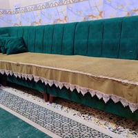 ديوان تزكام • خشب بلوك • أسود