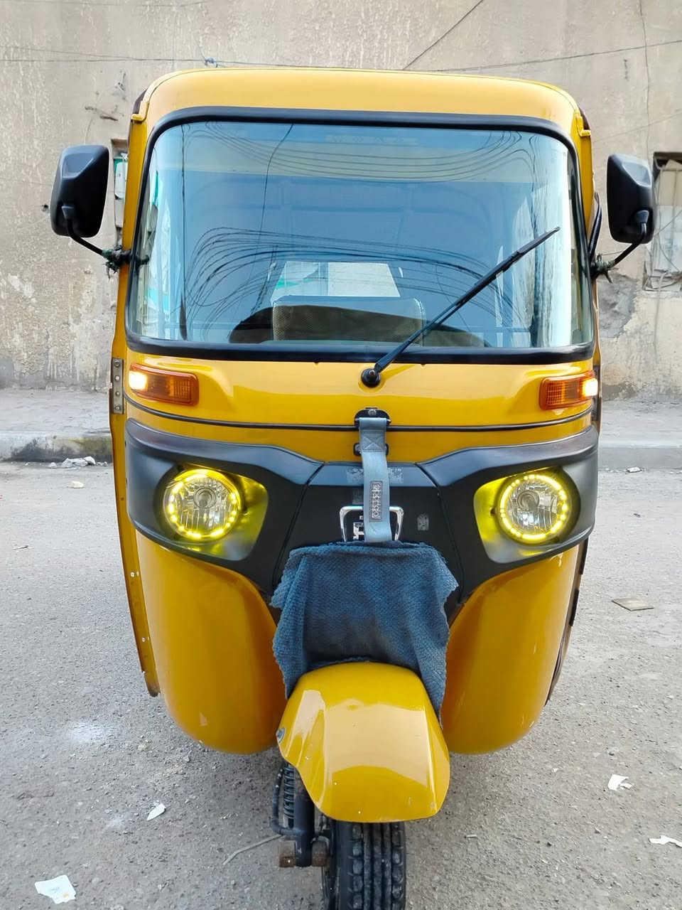 سلام عليكم تكتك 2021 مرقمه سنويه البيع شراي تصل ***********مامتواجد على الفيس تصل
