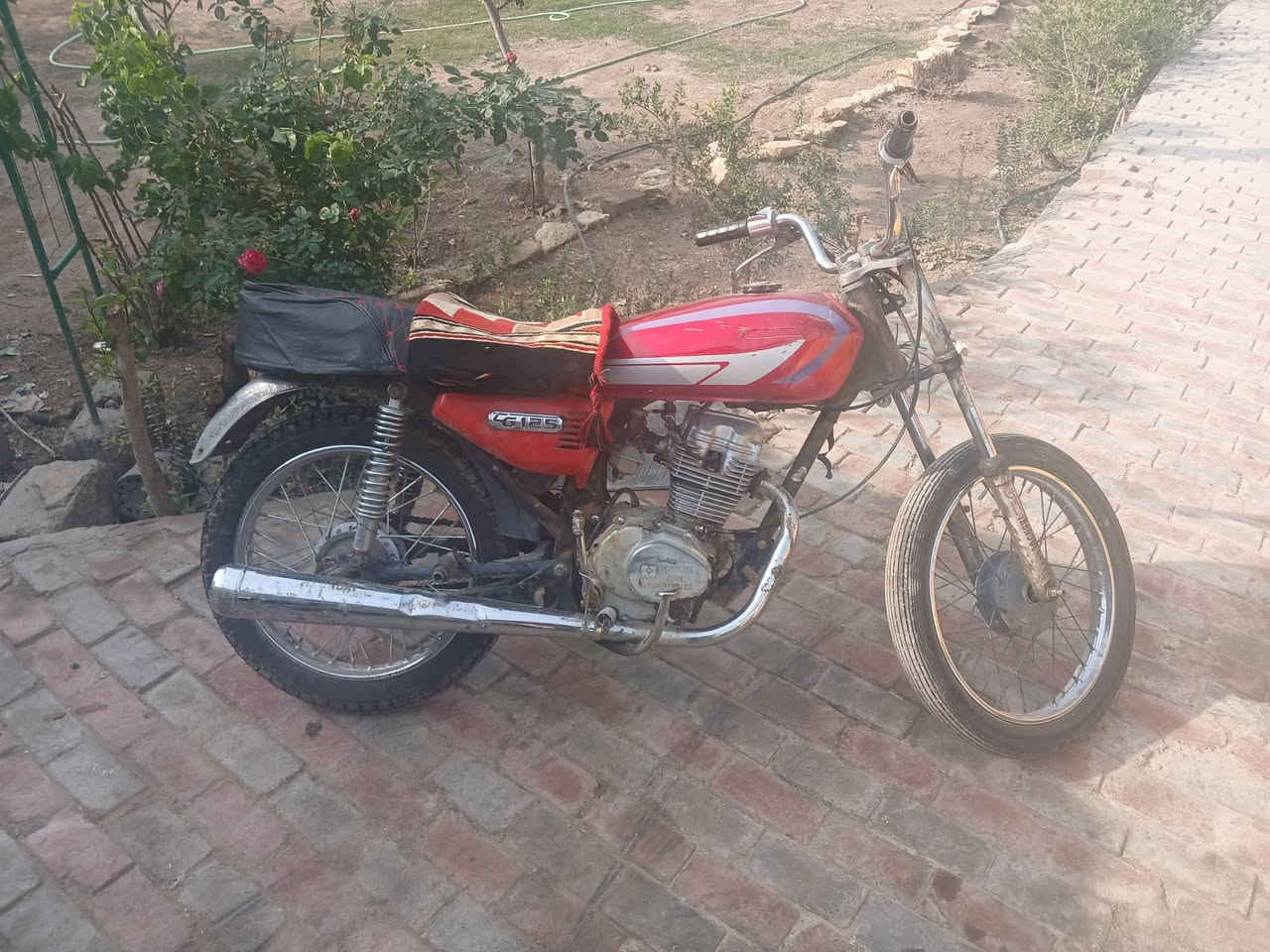 للبيع دراجه اربعه كير محركه كلش حلو ناعم شلعه معدل فول تاير ويل جديد السعر ١٨٠ مكاني سيد الوصياء الاستفسار ***********
