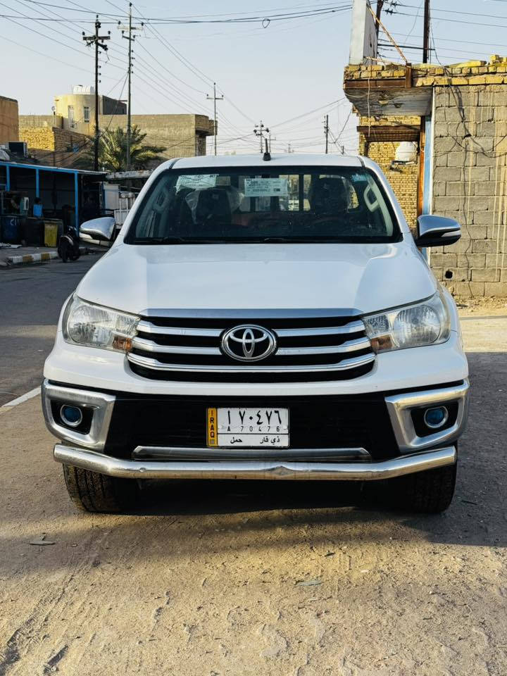 السلام عليكم
بيكم هايلوكس 2016  اوتماتيك سعودي السياره كفاله وجديده بمعنى الكلمه والسونار موضح بالصور ماشيه 130 فقط 
مكان السياره ميسان 
السعر 245
***********
