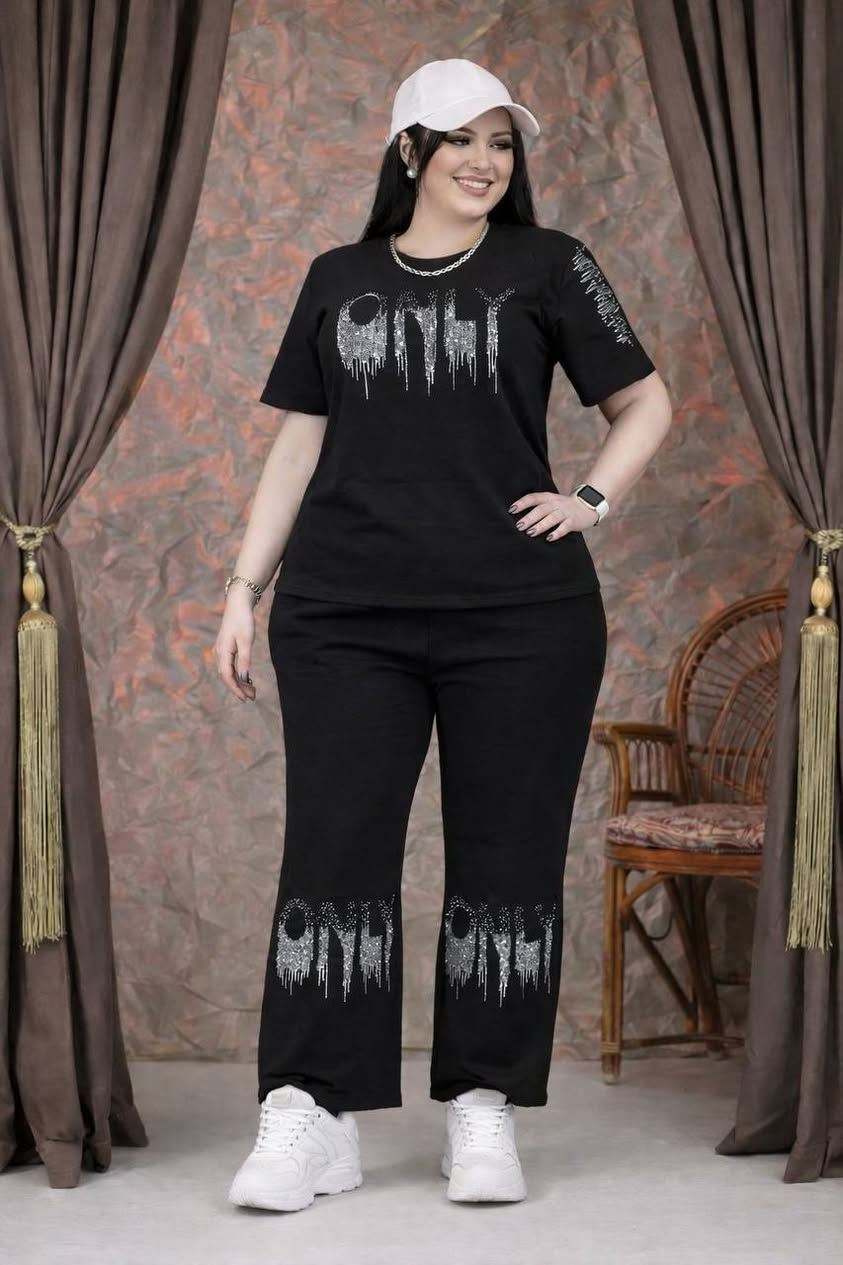 تراك كيلوت ماركات 
القياس // فري سايز 
من وزن 55الى 85وزن
بجامه عريضه وجيوب بلبجامه
***********
