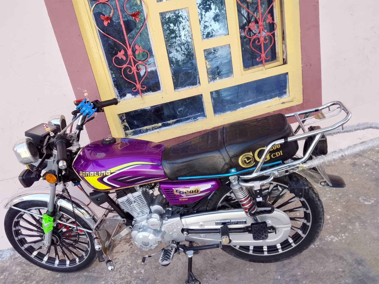 سلام عليكم دراجه للبيع موديل 2025


**إذا كنت صاحب هذا الإعلان وتريد حذفه لأي سبب، رجاءا أرسل رسالة إلى الدعم الفني**