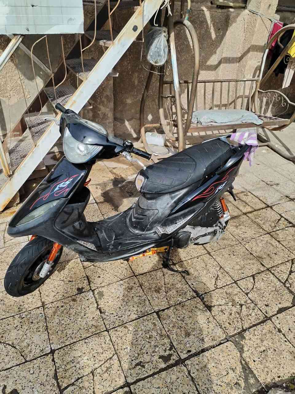 السلام عليكم دراجه ماكس عدله دراجه مزود دبلات رياضي وشيال ويدات بريك ودبل خلفي ستاند صفح دراجه مكينه خرسه تجي وتشوف دراجه كامله مبيهه اي نقص شلعه ومعدل كفاله عامه السعر 650 وبيهه مجال هاذه رقمي *********** عنواني بغداد حي الجهاد
