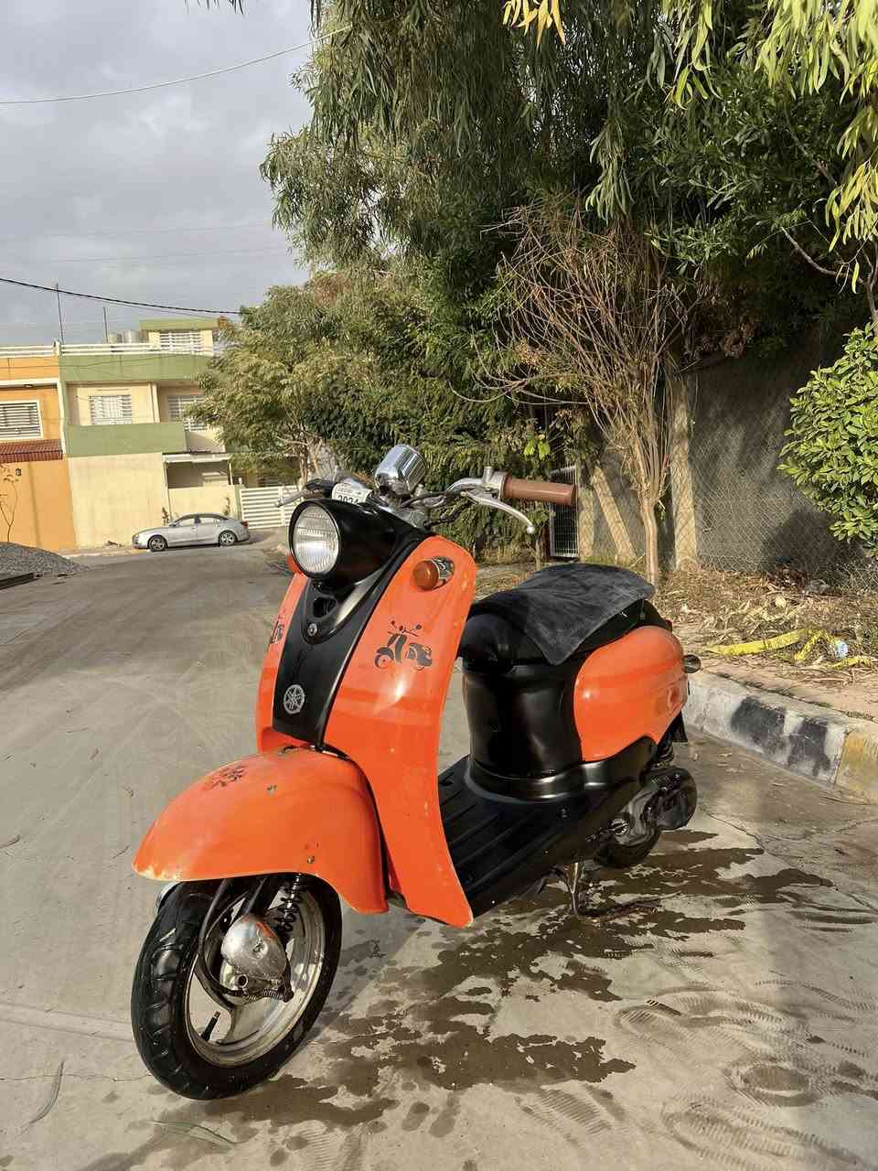 دراجه عبد الحليم للبيع نضيفه كهربائيات كله شغال شرط فقط باتري يحتاج محرك ناعم وكله بلاد تايرات نضيفه وشلعه ومعدل فول 🚀ومكاني حي عدن وهدا رقمي ***********📲 الشراي يراسل خاص او واتساب وسعر خاص 💸📍
