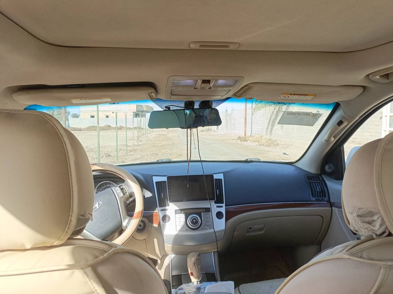 السلام عليكم هونداي فير كروز 2008بصره بسمي كامل مواصفات ماعدا البصمه بيهة قطتين صبغ جاهزة من كلشي السعر 120بيه مجال المكان بصره قضاء الهوير ***********
