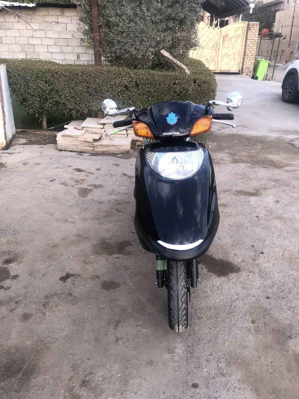 سلام عليكم دراجة سبيسي ياباني وكالة دراجة مزودة من اليابان 1-محرك وكالة 2-دبلات 3-وكالة -كسل وكالة 4-كلجات رياضي وكالة5-كهربايات وكالة 6-حساس سرقة 7-تخم تاير بليلون من اليابان—ماشية حقيقي 3000-دراجة نضيفة البعد الحدود //سعر مليون 300//هاذة رقمي ***********
