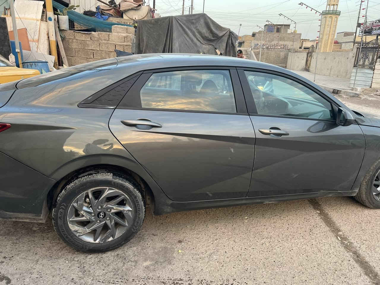 السلام عليكم

النترا وارد امريكي

موديل:2024

السيارة صور الحادث موضحة  السيارة ماشية 11 الف 

السيارة خير من الله وبيها مواصفات من ضمنهن بانوراما 

للاستفسار: ***********

للأستفسار2: ***********

السعر:140
