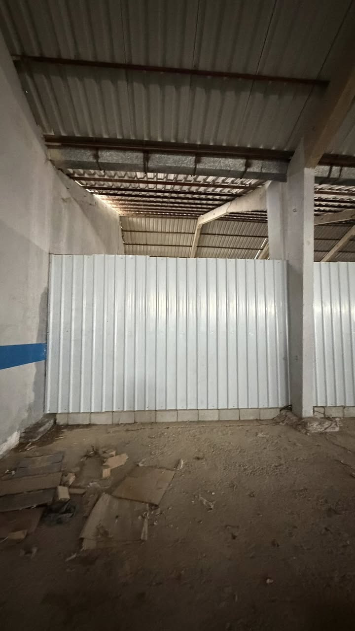 جينكو + مستعمل بشرط جديد ونضيف 100‎%‎ للتفاصيل اكثر 
مكاني صلاح الدين تكريت 
***********
