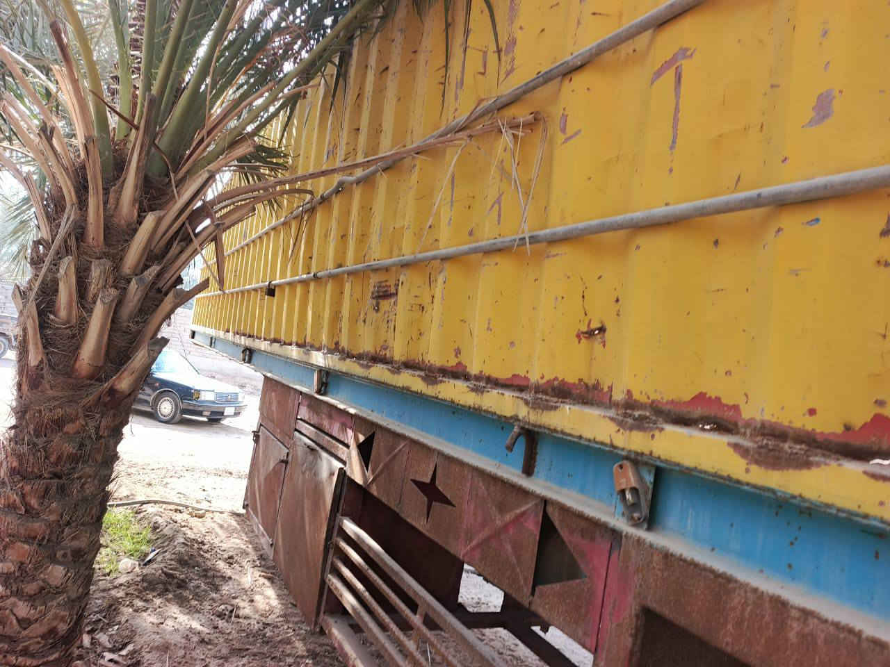 سلام عليكم عربانه للبيع عمل شاصي ١٦ براد ١٦ الماني جناب جديده كهربائيات جدد ***********
