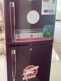 ثلاجة • للبيع • خاص