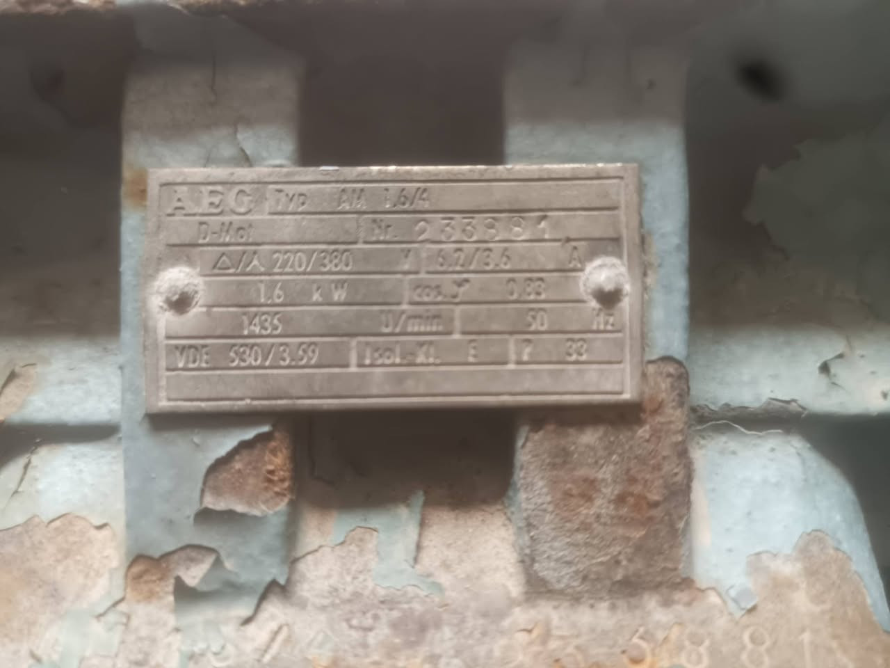 ثري فيز الماني اصل وفصل التفاصيل ***********
***********
