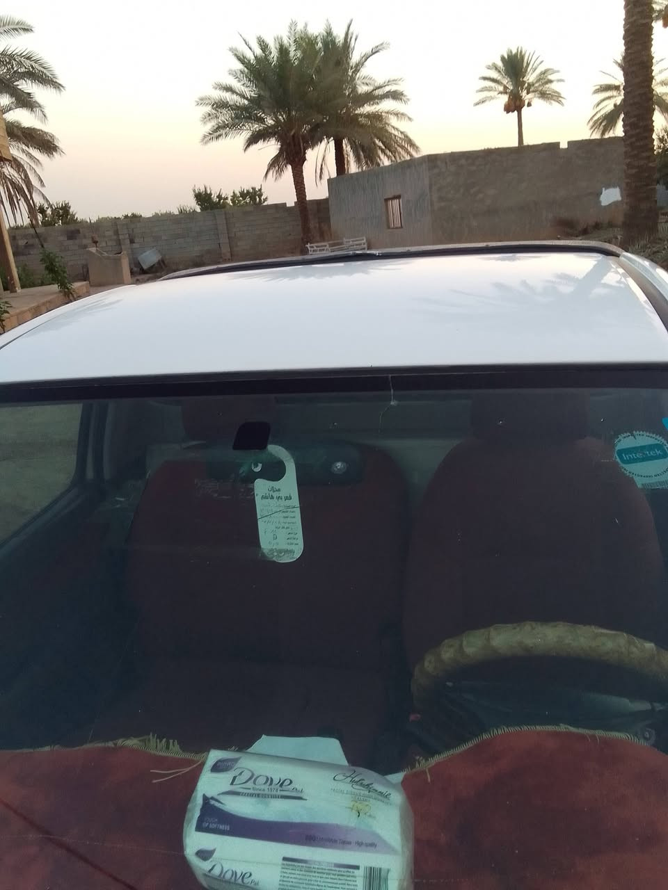 هايلكس موديل 2012 تك قماره التصال على الرقم *********** ***********
