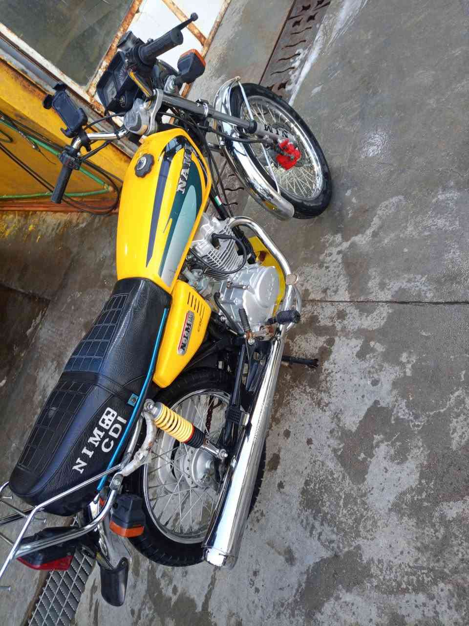 السلام عليكم دراجه نامه امتياز موديل 23 طالعه من لوكيل قبل 5 اشهر بعده بجيس اوراق اصولي السعر مليون و300 وبيه مجال كلش قليل ***********8
