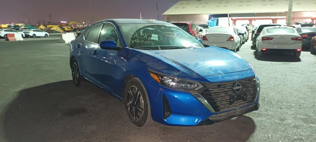 نيسان  سنترا  موديل ٢٠٢٤ مواصفات SV  سيارة  بدون صبخ ماشية ٢١٠٠٠ سيارة رقم كاتي اربيل  سعر ١٢٨ وبيهـا مجال مكان اربيل
0750 485 8947

3N1AB8CV3RY313120
