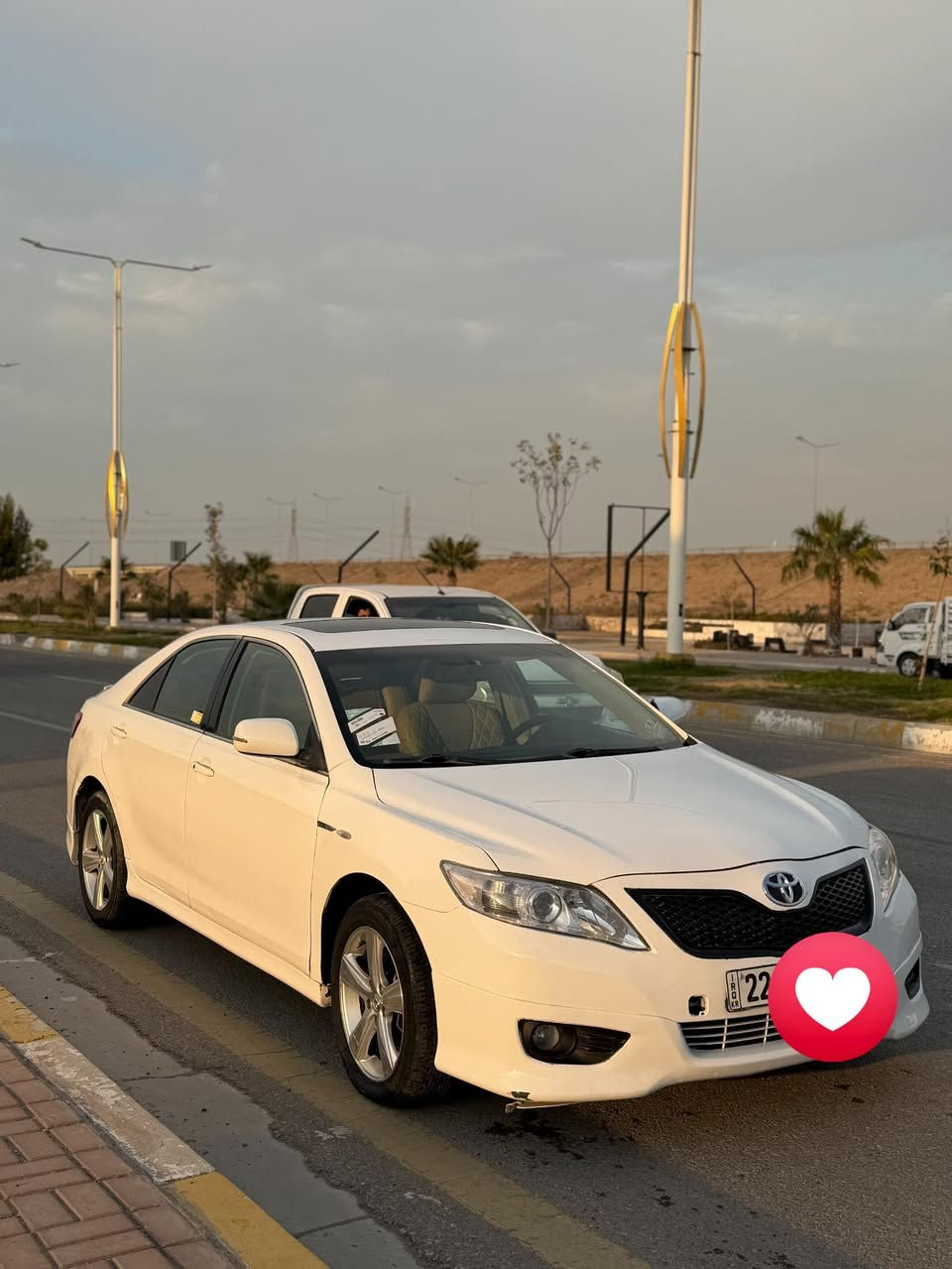 السلام عليكم
كامري خليجي للبيع 2009 محدث 2011 ارقام اربيل بأسمي  لسياره فول مواصفات بصمه تشغيل عن بعد جام تقفل ويه السنتر لك ويه قفل السياره اشاره ترحيب فتحه مثبت سرعه كشن كهرباء كامرا خلفيه كير وصدر جديد قبل شهر بدلت الكير السياره بيها قطعه وحده واربع اصابع بالبنيد يعني هلال البنيد وجاملغ السعر 125 وبيها مجال 
رقم الهاتف ***********
 واتساب ***********
