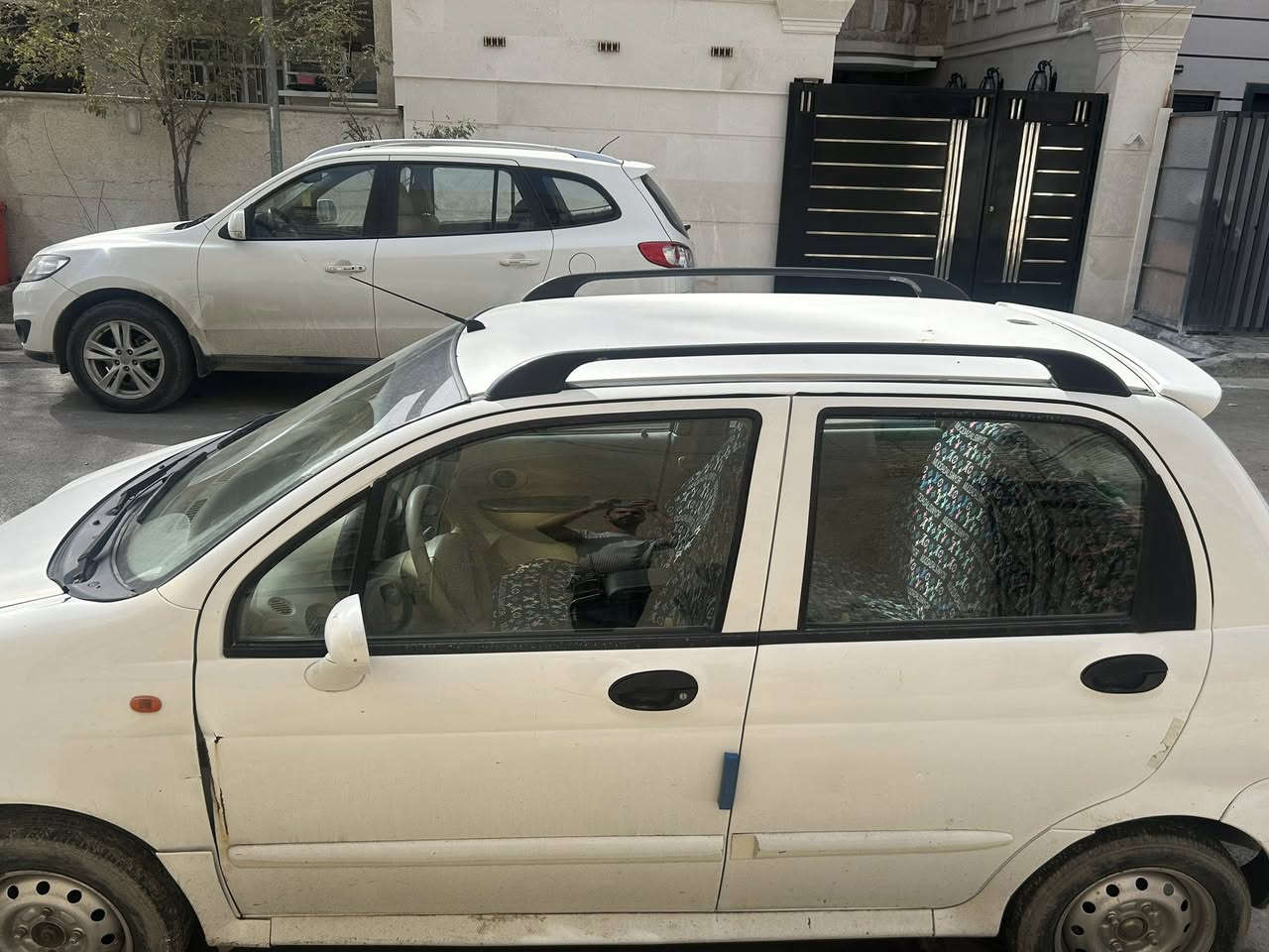 السلام عليكم ..
كيو كيو QQ موديل 13
ماشيه 39 الف بل نسبه الاقرانهه ماشیه قلیل
لوحات بغداد الدولي الجديد الرقم وسنويه اسمي
بدون حادث مكفوله فقط طخات خفيفه بارد مصلحه وشخوط قليله
اکو طخه حافة باب موضحه بل صوره بعدني ما مصلحه
معمره كامل اي نقص مابيه كامرة خلفيه و اماميه تسجيل حوادث
... دوشمه كشنات ارضيه وستيرآ تغليف
بدل عصا الكير ابدكم RND
موضح بل صوره للجمالية وسهولة التبديل
تبرید شغال كهربائيات كله شغاله اي نقص مابيه
کیر محرك بلادي خير من الله الله شاهد
السعر 40
الرقم: ***********
المكان: فلسطين
