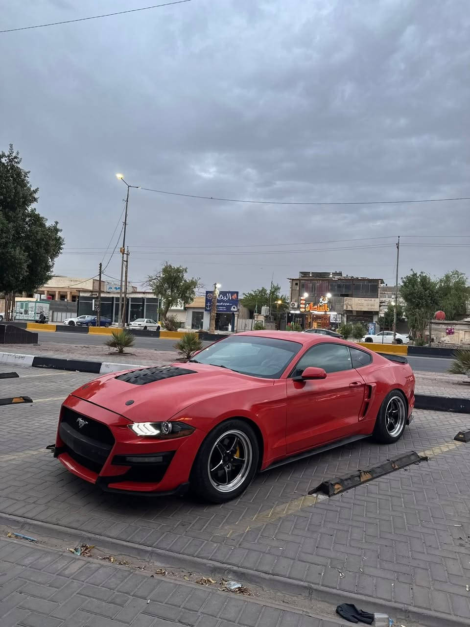 موستنك 2015 V6 كير عادي فول بريميوم 🕹️
صبغ حزام هزة جديدة
رقم بغداد دولي جديد باسمي تحويل 
بريميوم فووول V6 3700
كير محرك كفاله شادهن هذا الشهر
منضومة احتراق كاملة ريسنك
ولف حماوة ريسنك +دباتHT باور ريموت
عليها تفريغ كامل وداون بايب واكس بايب 
برمجه وكت اوف 
كيجات 7 الوان
شاشه سينك3
تدفئة تبريد + تبريد وتدفئة كشنات
غرفة جلد احمر كهرباء غرفتها جديدة 
حداديه جديده
ادامه عامه من بلكات نوزلات عبوه كله جديد توني شادهن من بدلت المحرك
تخم تاير و ويل ويلد جديد
السعر 125 وبيها مجال 
مكاني البصره ***********
