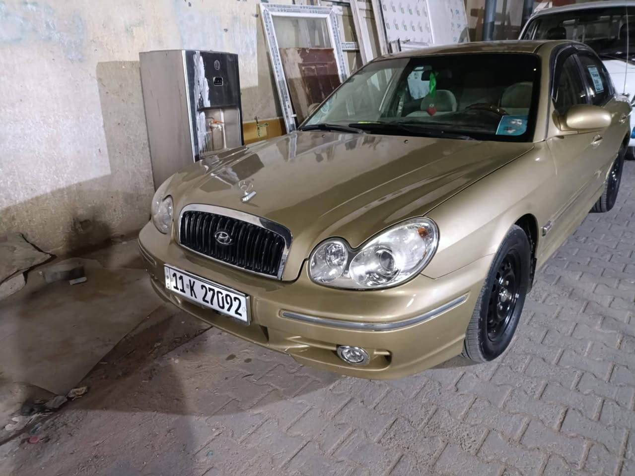 سلام عليكم سوناتا وفود ستة سلندر ✈️ رقم بغداد انكليزي شرط تحويل ثاني يوم  سنويا ال28 سيارة جديدة معنا الكلمة تراي زيرو سيارة مكفول من الكص والضربة مصبوغة عام اثر جراد توها مصبوغة سيارة دواخل بجيس شاشة لمس كامرة تحكم سترين كهربائيات كلها شغالة تايرات توني شادهن منضومة تبريد ثلج زنون مامتعوبة سيارة مكان بابل القاسم ***********
