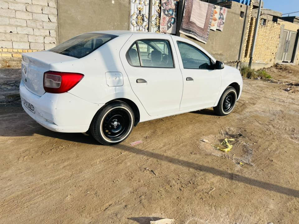 رينو سنمبل موديل 17 رقم مثنى ومكانه بل سماوه سياره شرط كير مكينه تخم تاير حداديه مناقصه شي سياره بيه تبديل جاملغ امامي وصبغ بنيد  وباقي مابيه شي السعر 57 ورقه وبيه مجال بسيط ‭0781 684 2967‬
