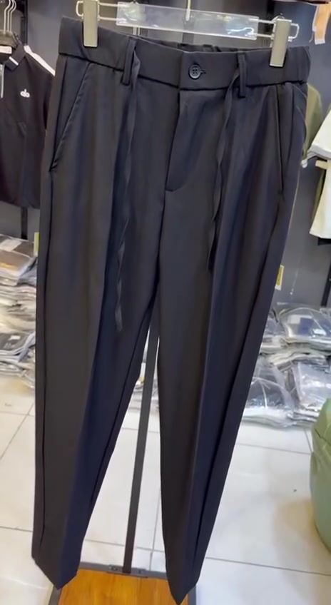 بجامه صيني  كوالتي عالي 

 سيري 7️⃣ قطعة 75 ألف  
    
🧧گصه كوري  // طول 97🧧

التوصيل 🚚 مجاناً 
القياسات ____ 29___36_


**إذا كنت صاحب هذا الإعلان وتريد حذفه لأي سبب، رجاءا أرسل رسالة إلى الدعم الفني**