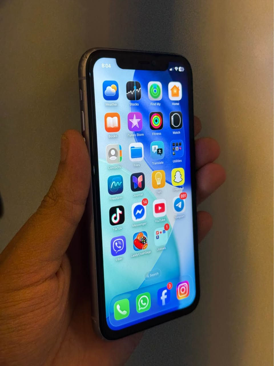 iPhone 11 
فرۆشتن و گۆڕینەوە 

٦٤ گئگا 
شاشە وپاتری گۆڕدراوە بە عەسڵئ 

پاک و بێ عەیبە 

تکایە کڕیار نامە بنێرە السليمانية, العراق


**إذا كنت صاحب هذا الإعلان وتريد حذفه لأي سبب، رجاءا أرسل رسالة إلى الدعم الفني**