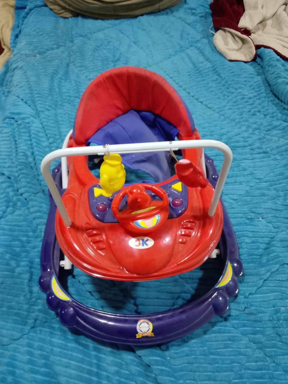 سماعات  ثنين وحجله طفل جديده  وصوبه ومروحه عامودي للبيع الإمكان الأمين الثانيه ***********
