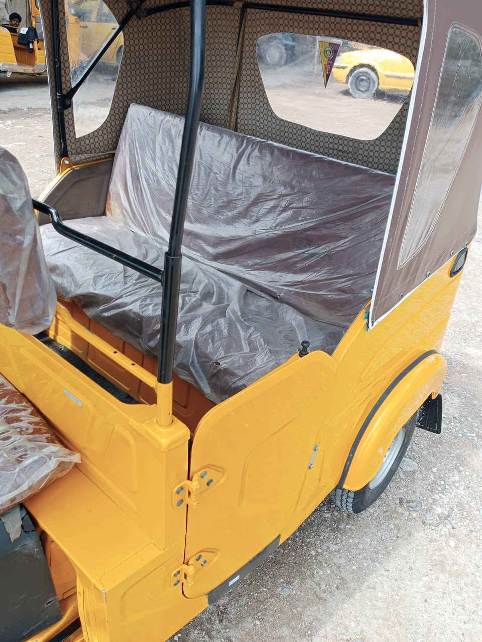 السلام عليكم تكتك موديل ٢٠٢١ شهر ١٢ دخله ب٢٢ كفاله عامه كير مكينه اكسل كشر رقم بغداد تحويل ثاني يوم مكاني الحسينيه مال الراشديه ***********
