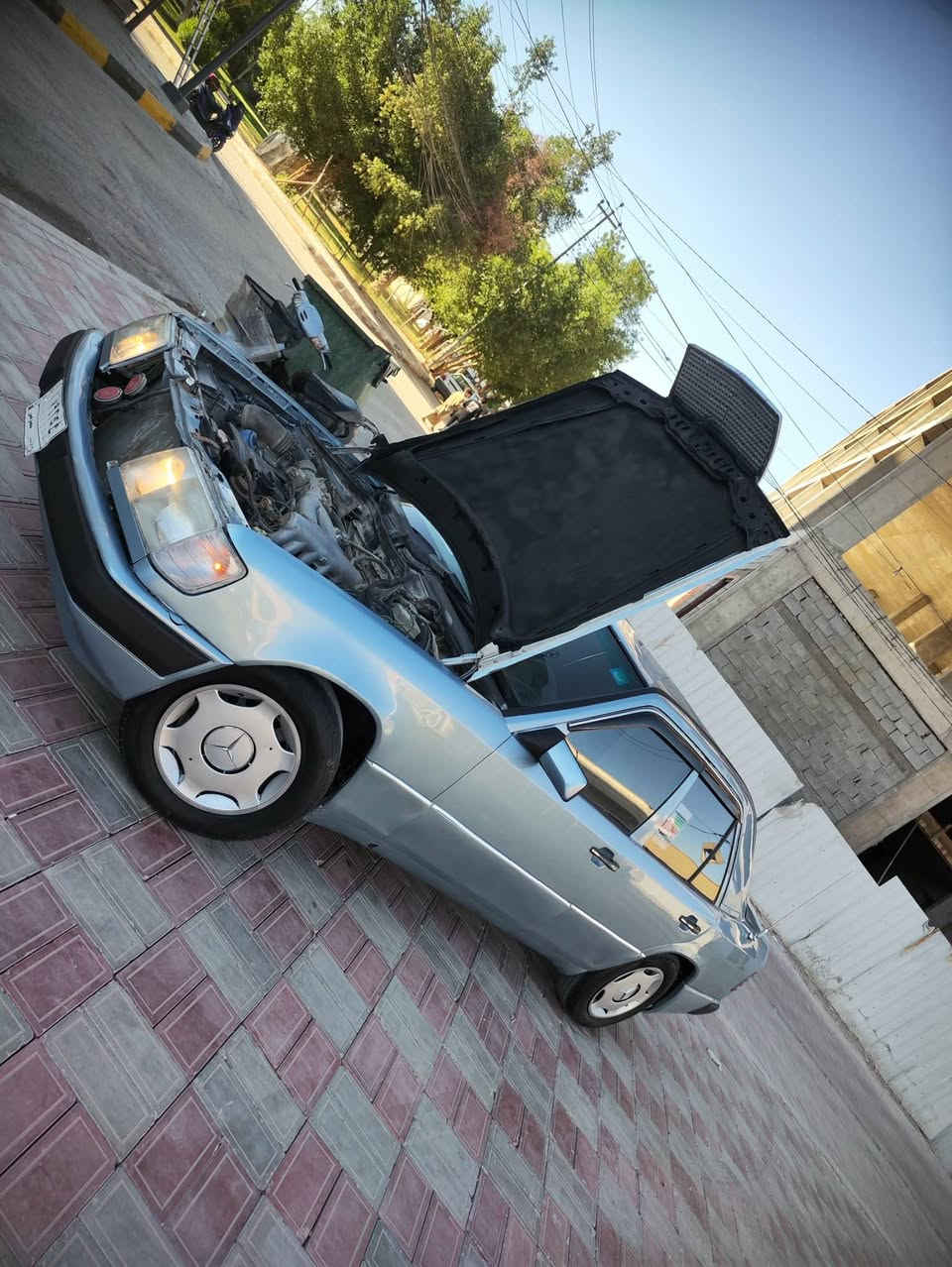 ( مرخصت الادمن الطيب المحترم ) 

يالله سلام عليكم للبيع مارسيدس دب موديل 90 اصل  حجم  300Ee رقم انبار سنويه لل 28 تحويل مباشر مكينه 2500 فيشه وبطل مكينه كير خير من الله تخم تاير نضيف حداديه نضيفه كهربائيات كامله فتحه سلايت روف طكتين دبل فيت بم تخم ستائر تفصال دواخل نضيفه لون مميز بحري سياره بدون حادث صبغ عام جماليه صفاح كنرات موس سياره قواعد دبل معمره بشكل حلو ومرتب برانكيتات سليم طبربازات وحوض وبرنكيتات كله مزفته بل كامل سياره بل واقع بعد احله من صور نقص تبريد المكان كربلاء السعر 55 رقم الهاتف ***********
