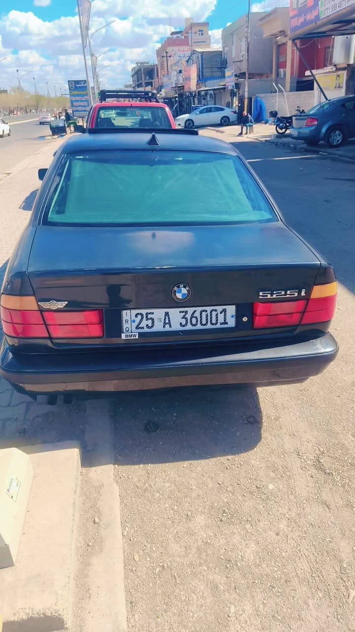 BM موديل ٩١فول لاضربه ولامعجون كلها بلاد ٥٢٥ 
كير اوتو فول لفول تبريد تدفئه 
سعر ٧٥ مكاني كركوك


**إذا كنت صاحب هذا الإعلان وتريد حذفه لأي سبب، رجاءا أرسل رسالة إلى الدعم الفني**