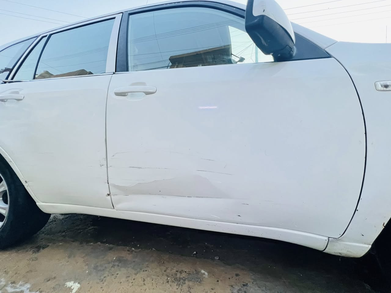 للبيع تيكو 2014 مكينة 2000
رقم بغداد باسمي هزتها جديدة متحتاج هزة 

السيارة بيها ضربة موضح بصورة ومبدله باب تجي تكلب وتشوف وتامر امر 

سعرها 62وبيها مجال بسيط 

مكاني بغداد - شعب - ***********
