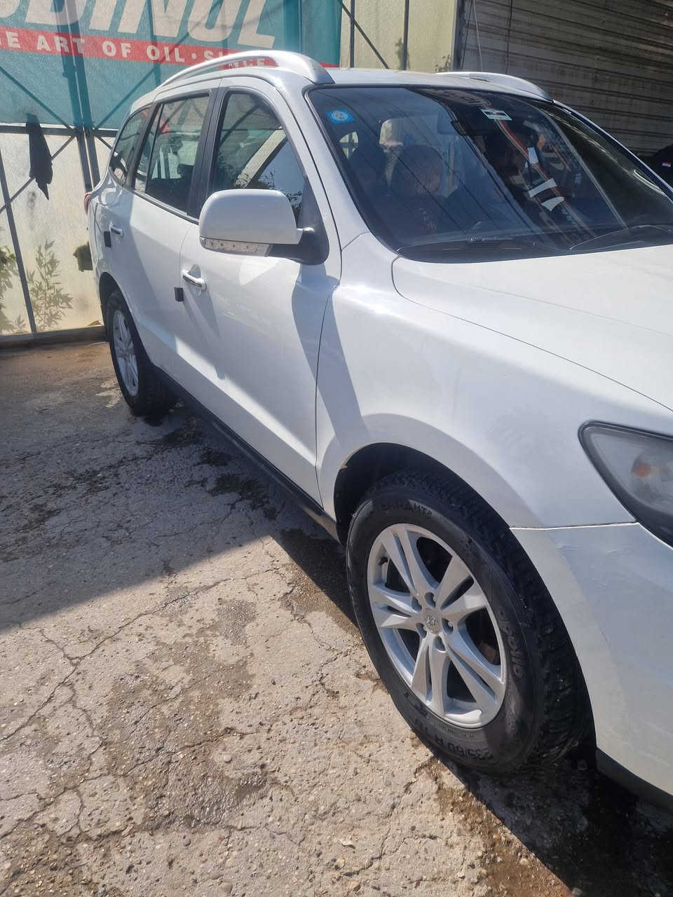 سنتافيا 2011 خايجي
السعر مناسب جدا 148
بدون صبغ
فقط دعاميه خلفيه وبارد بسيط في باب السكن ميبين
فول ١/١ 
بصمه فتحه
فور ويل
تدفئه بالكراسي
كراسي كهرباء
جلد
وبعد اكو مواصفات
ماشيه ١٥٦ الف
الصدر ١٠٠%
تخم تاير جديد
حلوه كلش شوفته
محرك ٦ سلندر
العنوان بغداد الكرخ العامريه
***********
***********
