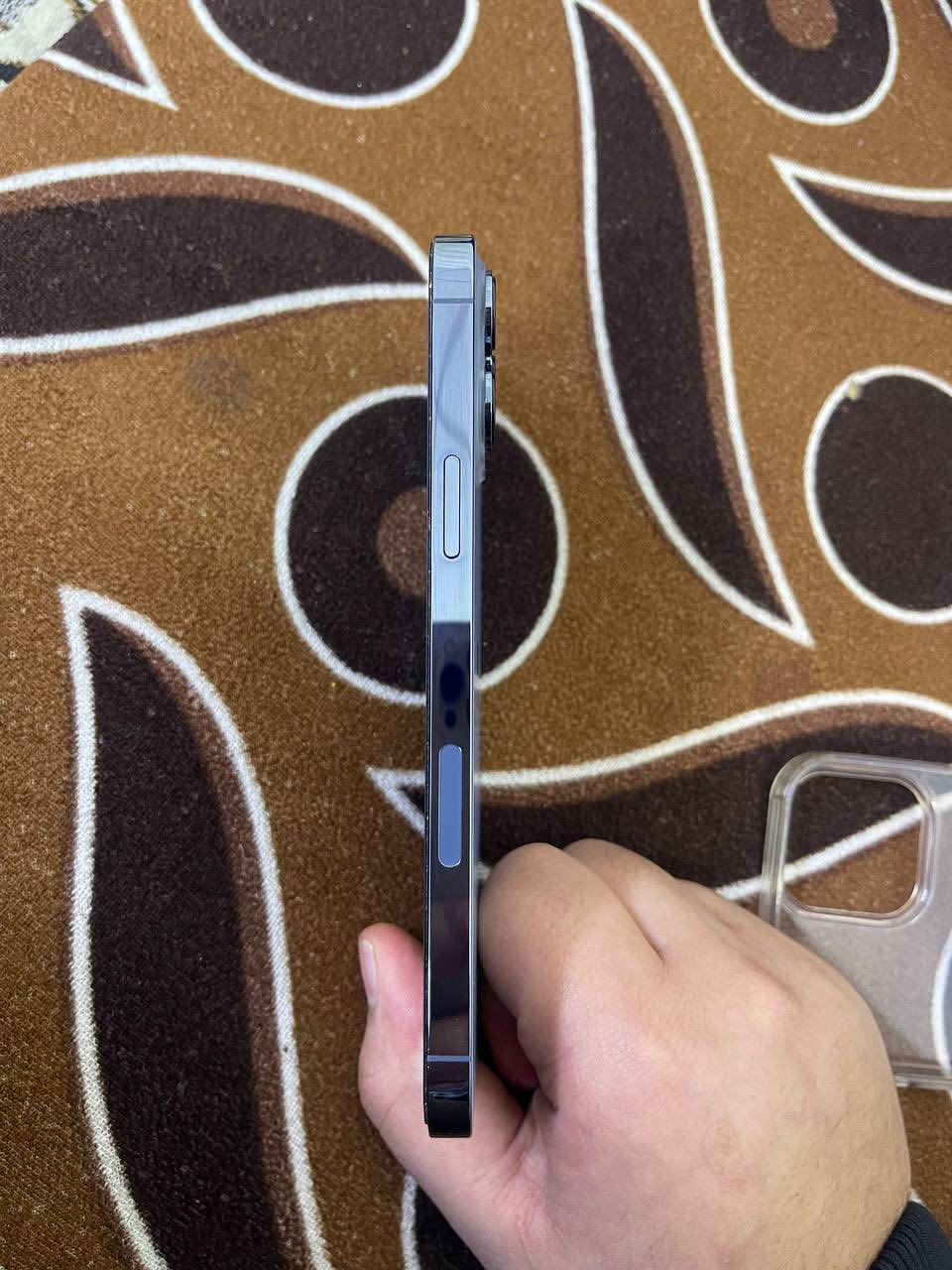 13برو ماكس
ذاكره 256
⬇️
بطاريه 88قطار بل شحن
⬇️
تك سيم 
⬇️
نظافه 100‎%
⬇️
سعر 525 بي مجال
الجهاز مبدل بي شاشة وبطارية كأمره شرط كلو اصلي 
مايعبر هوه ضدّ الماء

⬇️⬇️⬇️⬇️⬇️
12برو ماكس 
شرق اوسط 
ذاكره 128
بطاريه 76قطار بل شحن 
نظافه 100‎%‎


**إذا كنت صاحب هذا الإعلان وتريد حذفه لأي سبب، رجاءا أرسل رسالة إلى الدعم الفني**