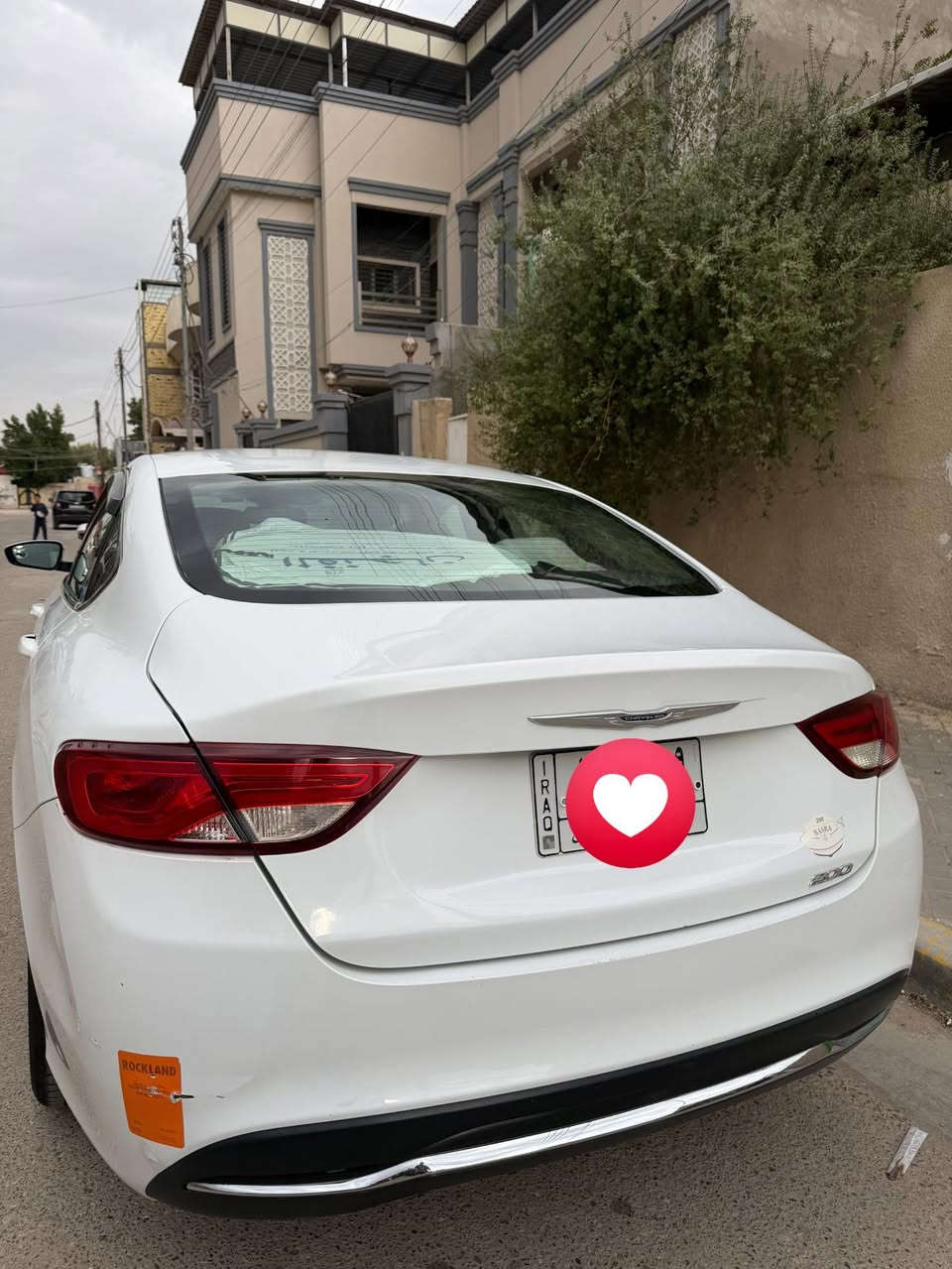 كلايسلر C200 - 2015 

السنويه- لغايه 2027

الفئة - سبورت بلاد

عداد المشي - 180ستخدام شخصي

الرقم - الرقم البصرة 

المحرك والكير - مكفولات من كلشي

حجم المحرك - 2400 الكير 9 نمر

حالة الحداديه - جيده جدأ

فقط تبديل باب السائق الايمن  شرط الفحص

حاله الشاصي والدواخل سليمه 100%

تبريد ثلج ميحتاج 

الموصفات 👇

داخل بيج ملكي

شاشه كبيره كاربلي

شاشه اعطال

تحكم جهتين

شفتات ستيرن

گير ماوس

اوامر صوتيه

لدات لايت

كشن خضن (s)

سستم صوت يخبل

كروز سرعه

سايد بريك بصمه

تشغيل عن بعد

ادامه وسيرفز كامل ممخلي بيهه نقص ذره

مكاني البصرة  السعر 109

الاتصال ***********
