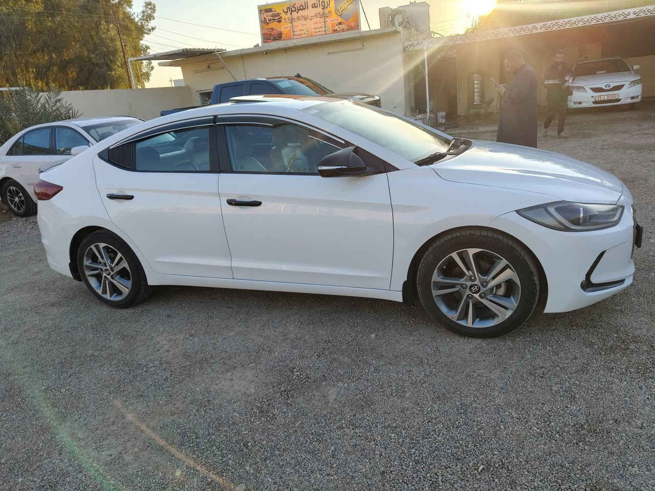 النترا 2018 خليجي مكفولة فول مواصفات ماعدا البصمة ماشية 170 رقم الدولي وتحويل مباشر يرهم مراوس وبيع حسب القناعة للتواصل ***********
